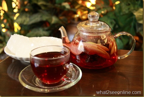 Rosehip hibiscus and green apple tea