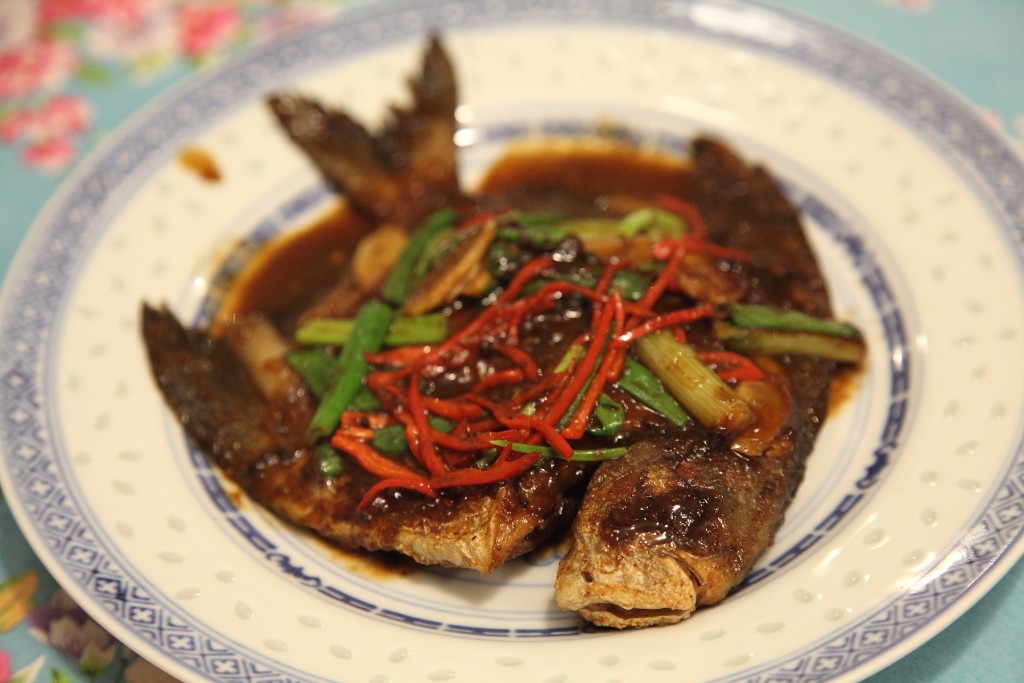 Private Kitchen in Penang, Hakka Cuisine at Chia Fong Chieng, 34 Jalan Servis, Penang Food Blog, CK Lam, What2seeonline.com, Old taste of Hakka Cuisine at Chia Fong Chieng in Penang, Braised pork with yam, Drunken chicken, Pan-Fried pomfret, Hakka Abacus Beads 