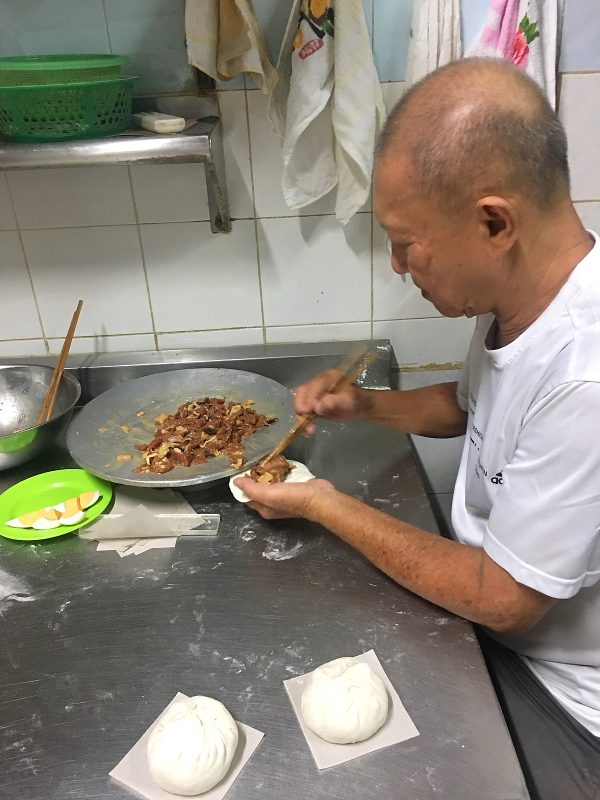 Steamed Chinese Bao, Ck Lam, Gat Lebuh Macallum, Gat Lebuh Maccallum Wholesale Market, Mccallum Wholesale Market, Penang, Penang Food Blog, Traditional Bao Making, What2seeonline.Com,